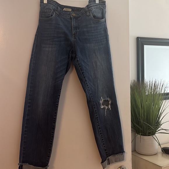 Kut From The Kloth 8 Amy ankle straight leg mid rise cuffed distressed - Picture 5 of 13